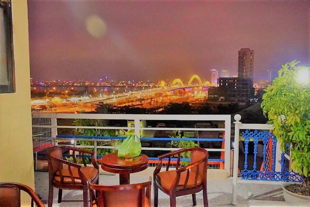 Cong Thuong Hotel Da Nang Exteriör bild