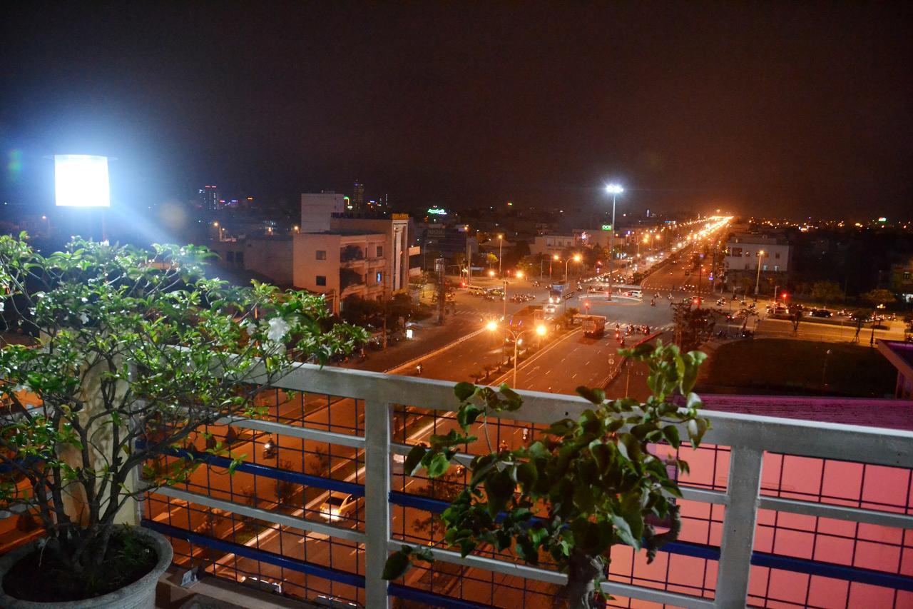 Cong Thuong Hotel Da Nang Exteriör bild